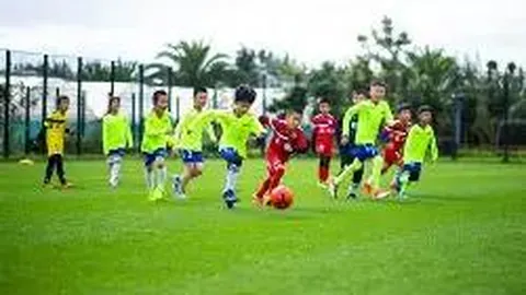 独家揭秘！法国足球名哨蒂尔潘领衔，欧冠焦点战皇马对决曼城精彩不容错过！