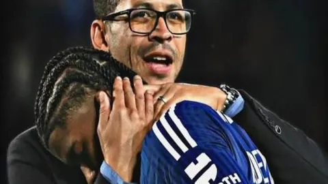 篮球盛宴：篮网对决快船，NBA巅峰对决精彩解析！