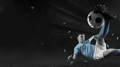 利物浦今年步履维艰，征服曼城仍需时日